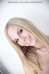 Blondie gives awesome head 01