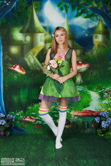 Amazing Model Poses Naked 00