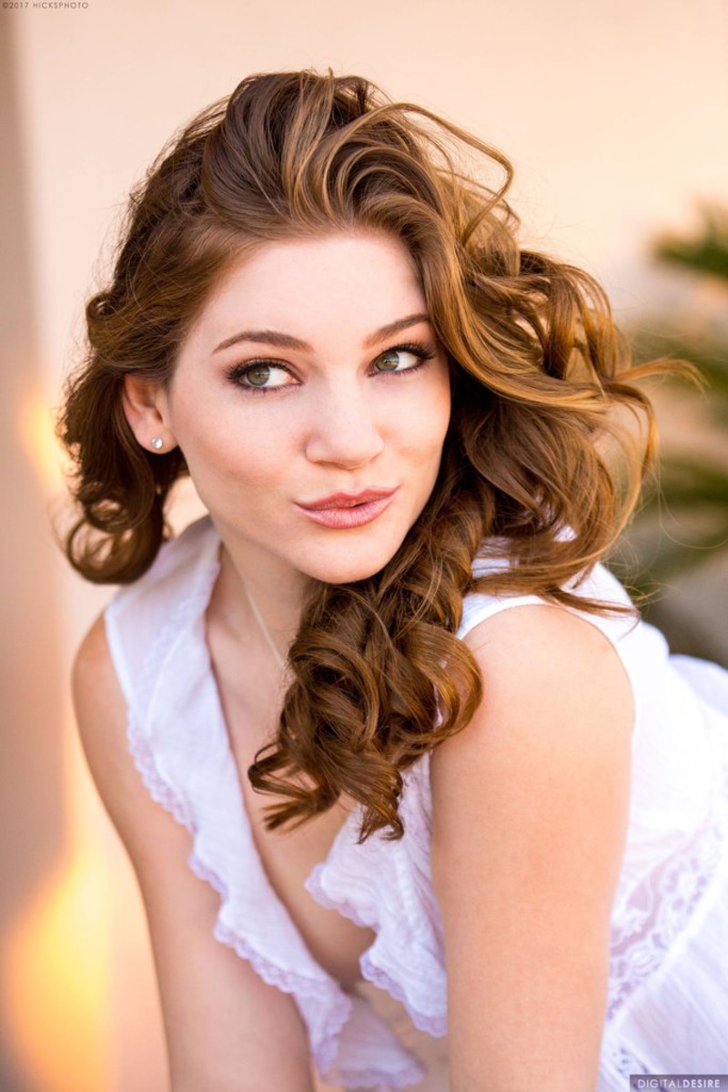 Misty Lovelace 00