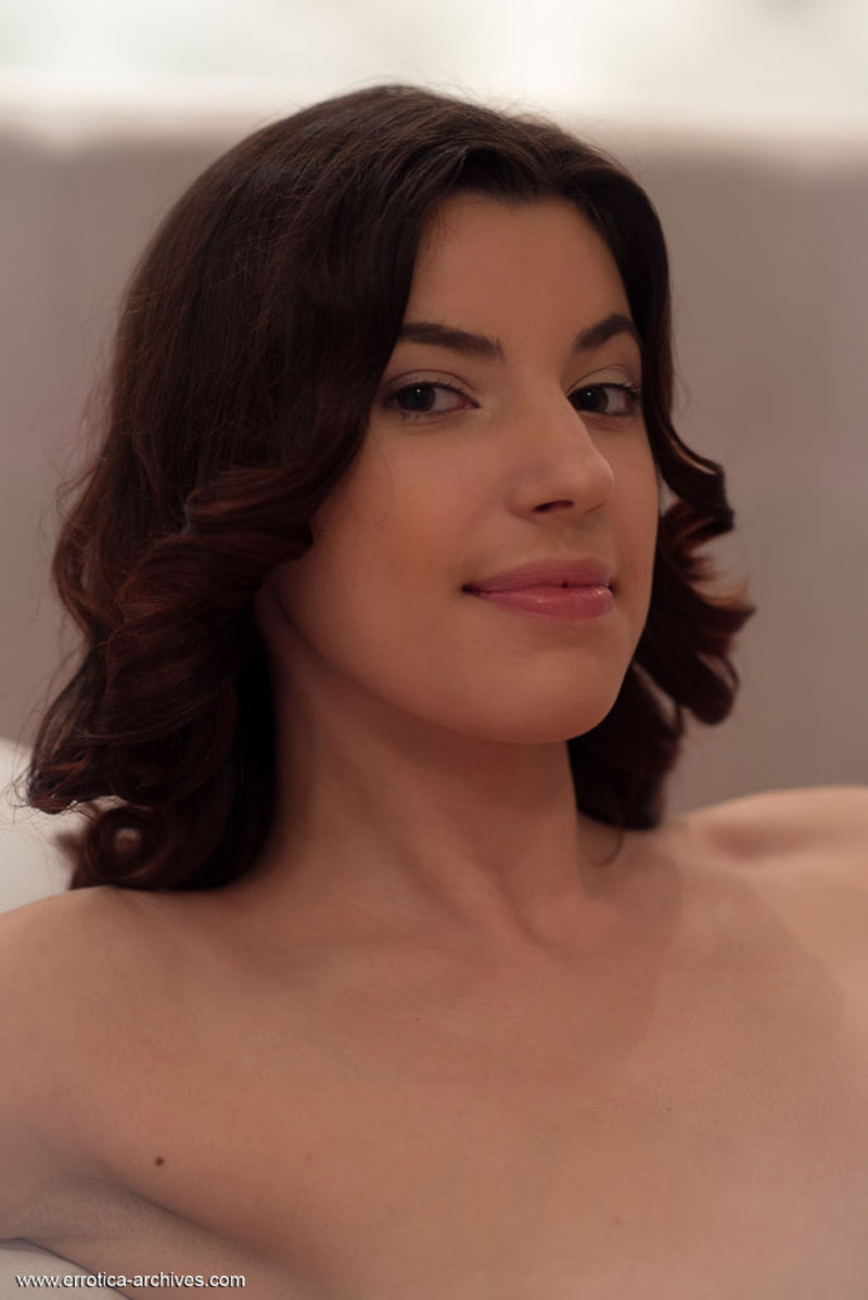 Xenna 10
