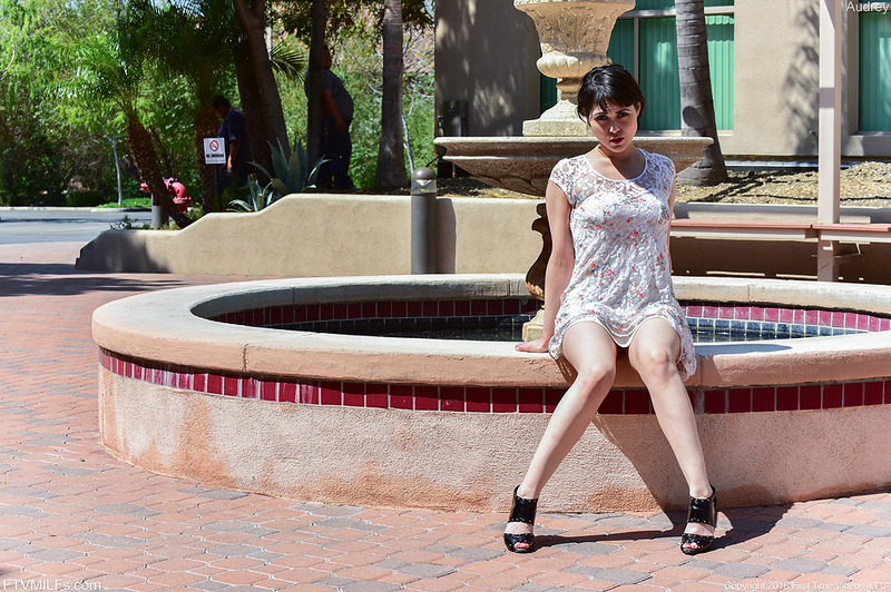 Audrey Flashing In Public 06