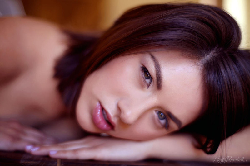 Shyla Jennings Looks Hot 05