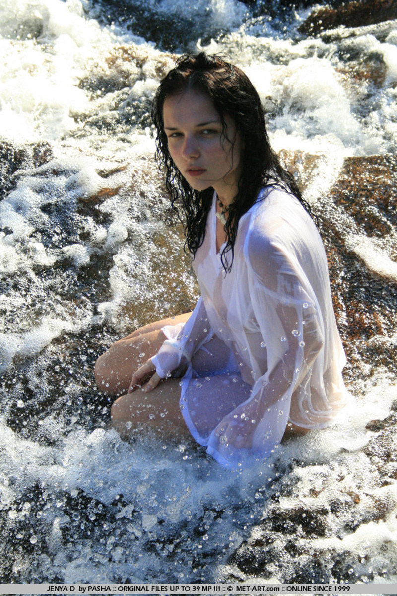 Jenya D - Tay 08