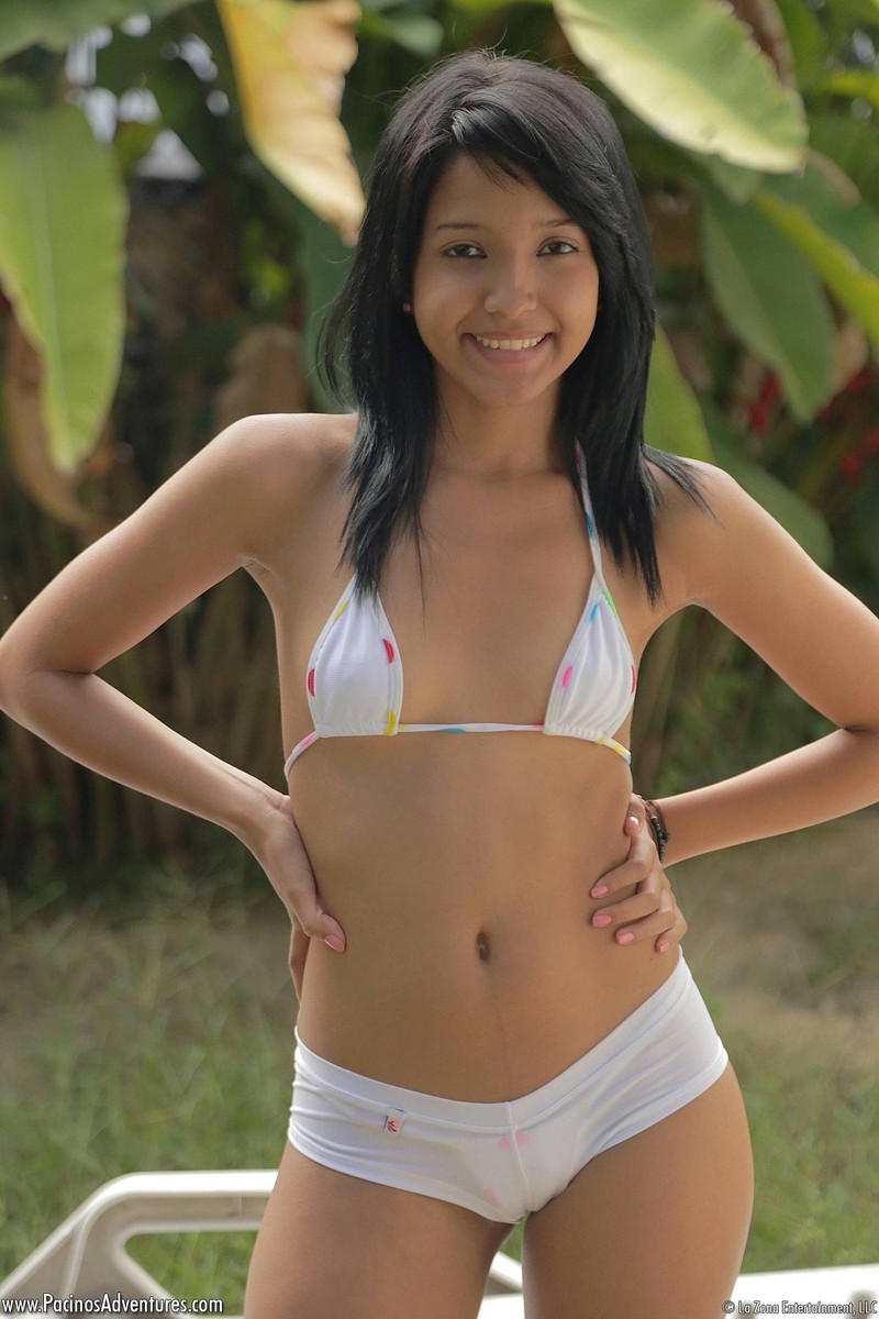 Latina teen in bikini 00