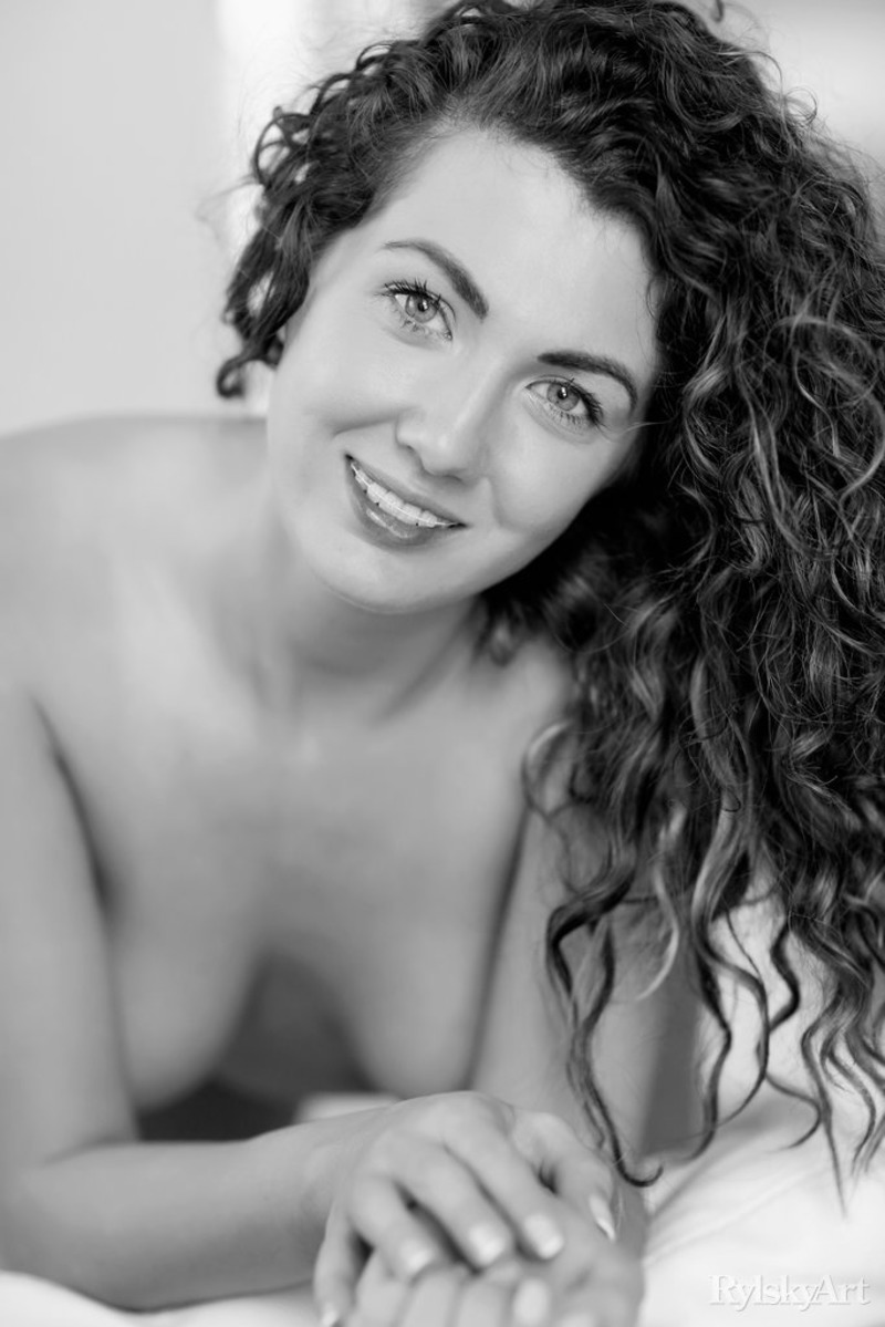 Blagodaria - Gia Ren 08