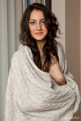 Oknomias - Gladys 13