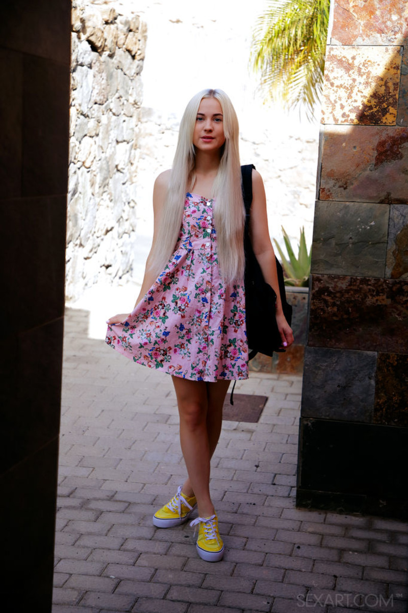 Summer Heat - Nikki Hill 09