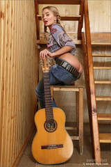 Six String 01