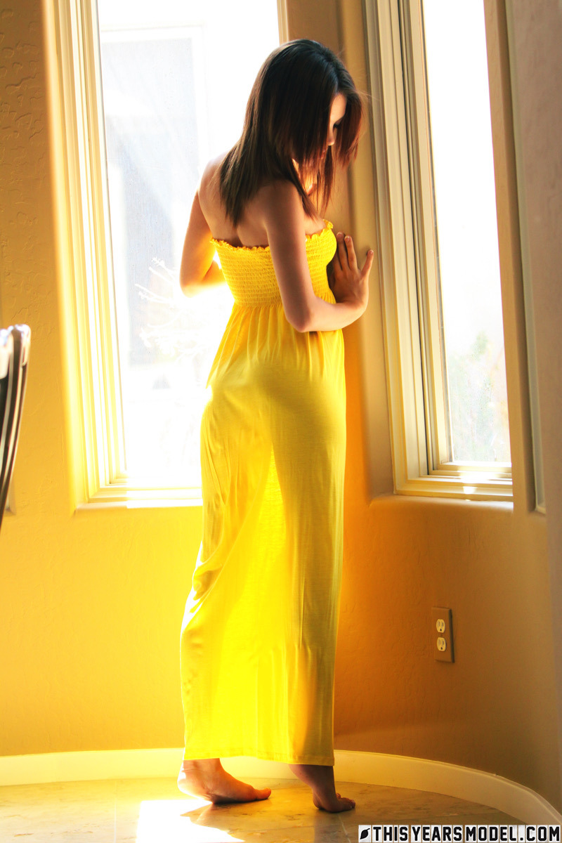 Ashley Doll Golden 00