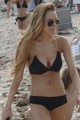 Pretty Lindsay Lohan 02