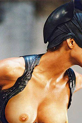 Halle Berry 13