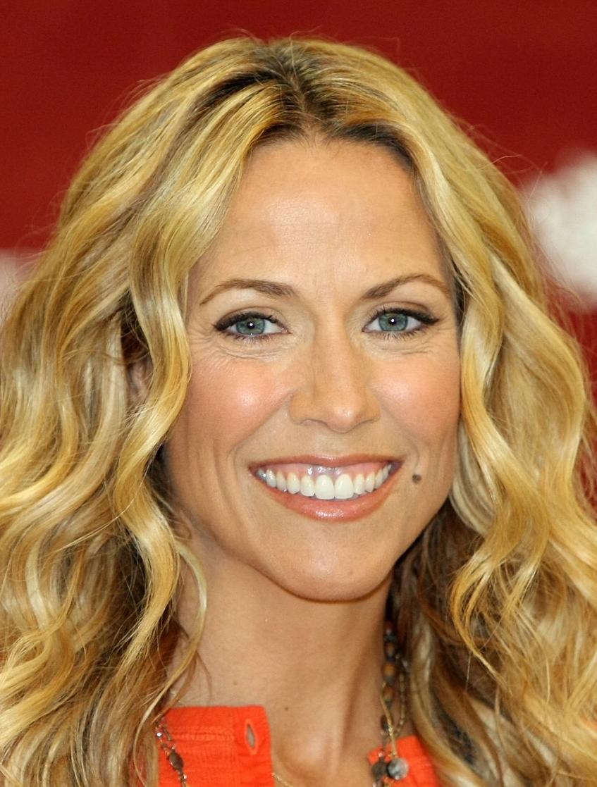  Sheryl Crow topless 08