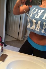 Hot selfies 00